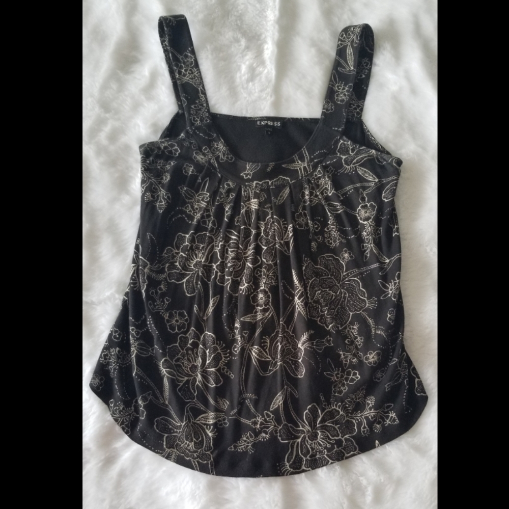 💙 Black Express sleaveless top floral print